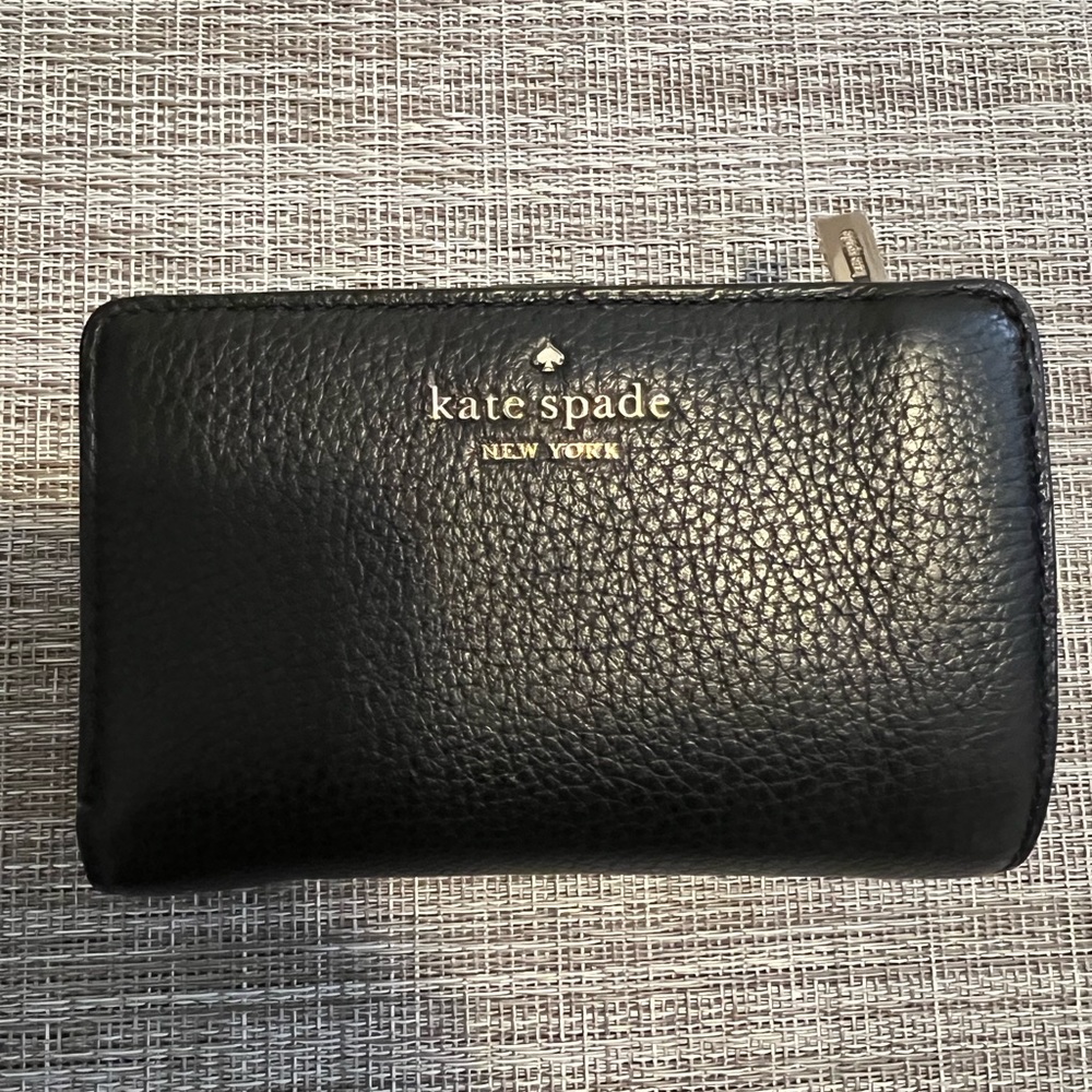 Kate Spade compact wallet